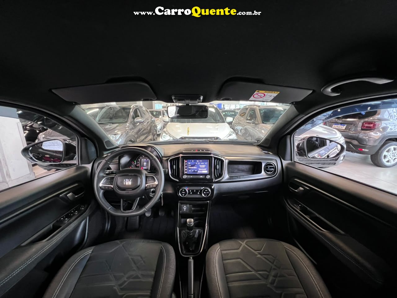 FIAT STRADA 1.3 FIREFLY VOLCANO CD 2024 - Loja
