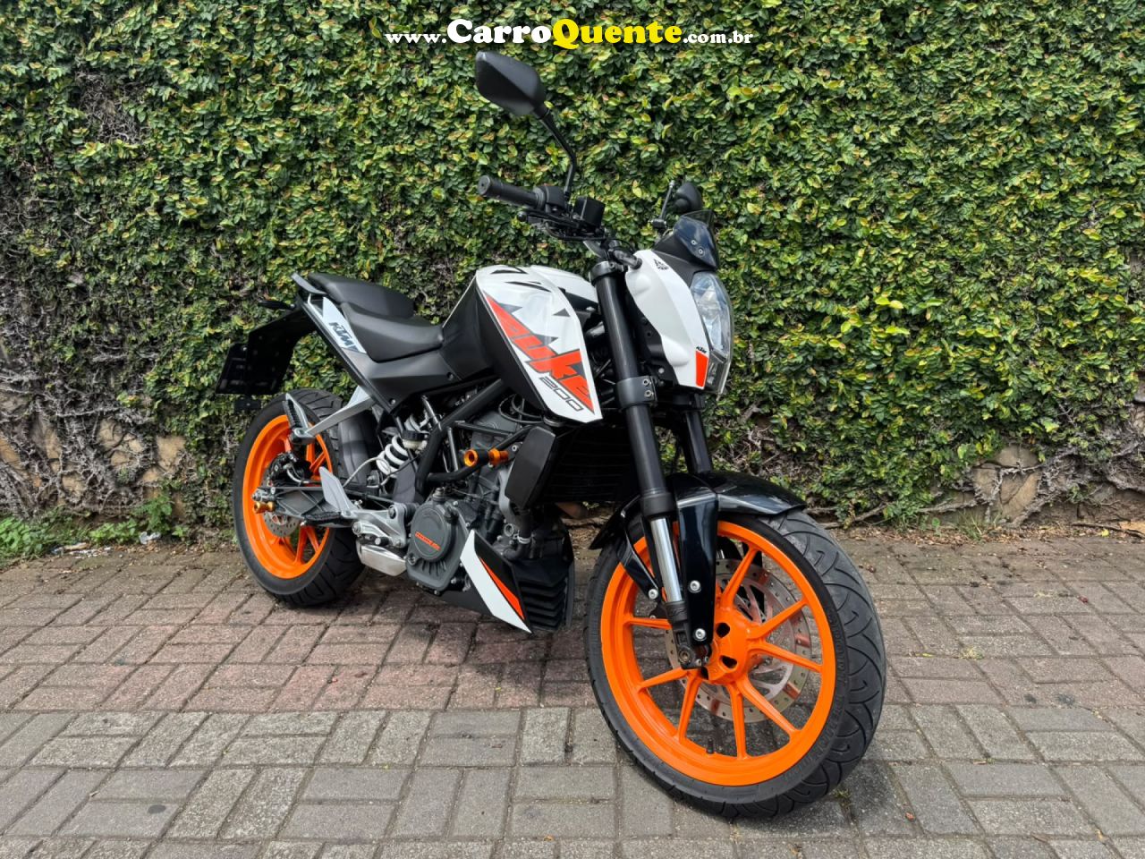 KTM   DUKE 200ABS   BRANCO 2019 200 GASOLINA - Loja