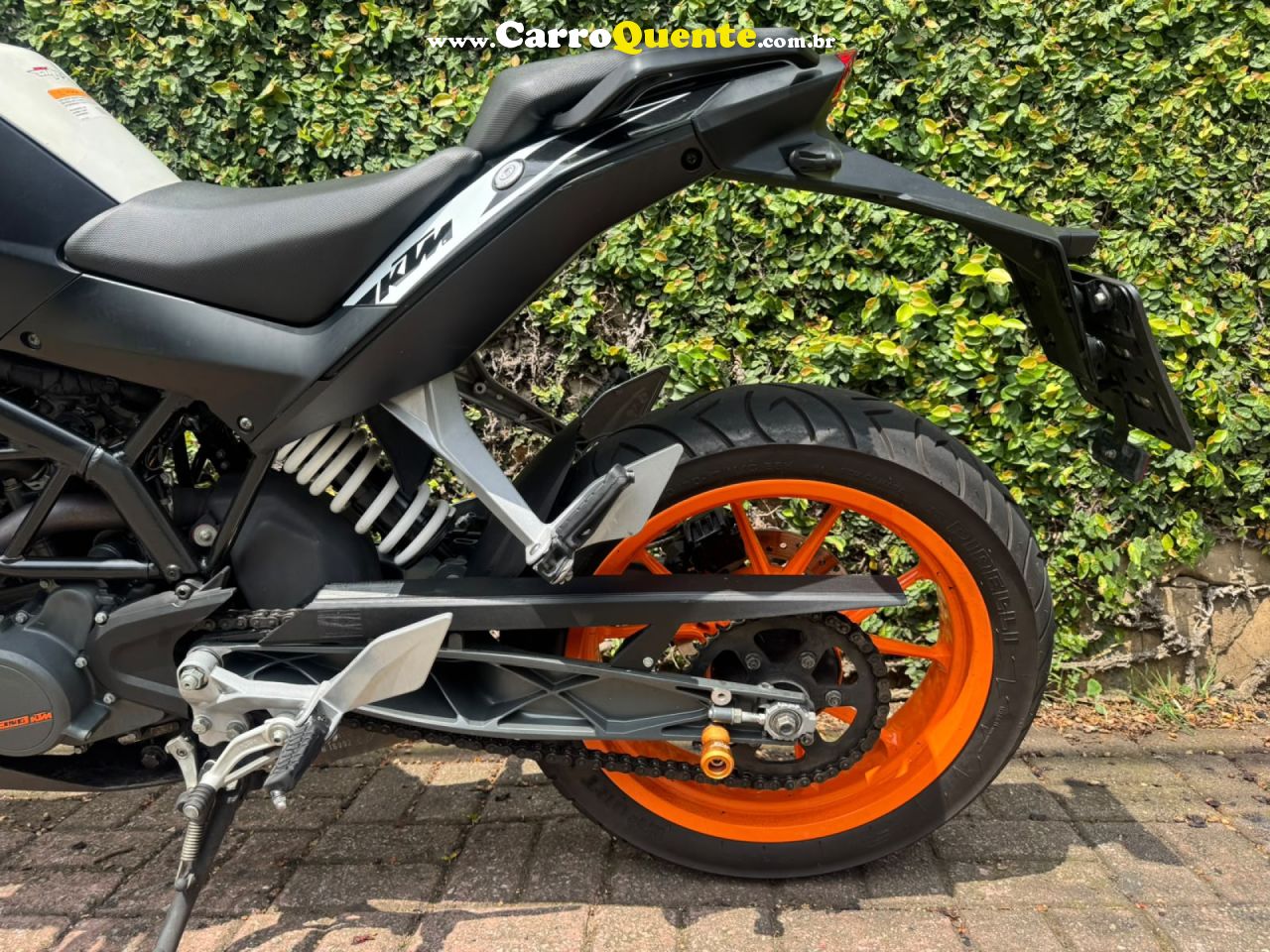 KTM   DUKE 200ABS   BRANCO 2019 200 GASOLINA - Loja