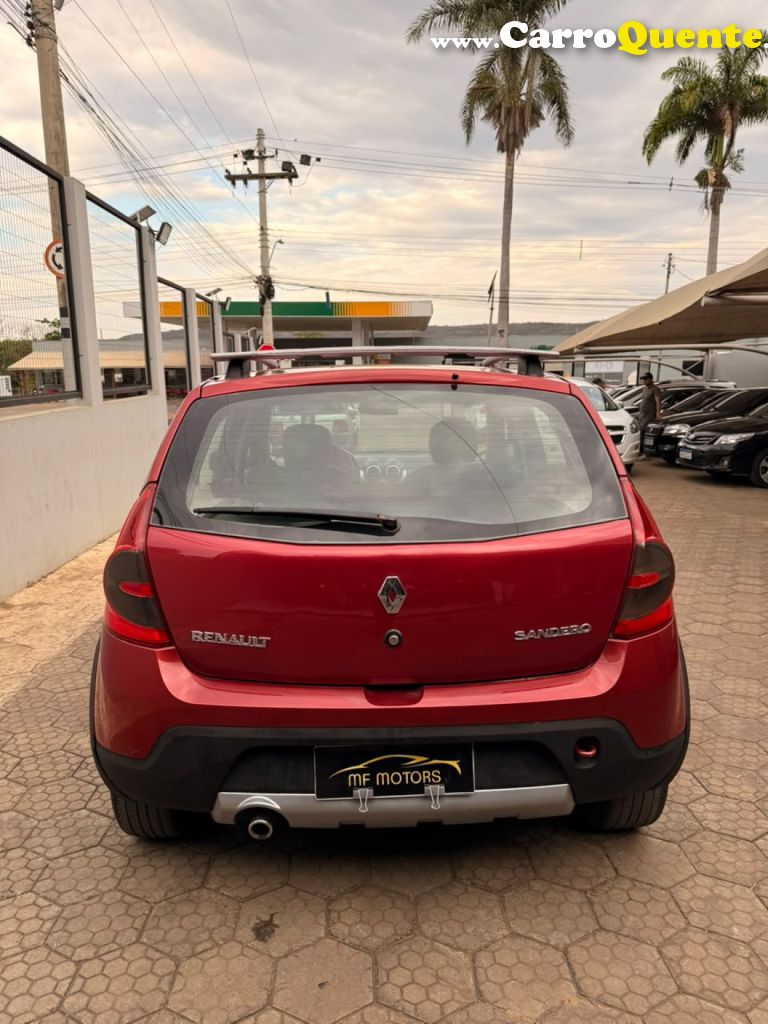 RENAULT   SANDERO STEPWAY HI-FLEX 1.6 16V 5P   VERMELHO 2011 1.6 FLEX - Loja