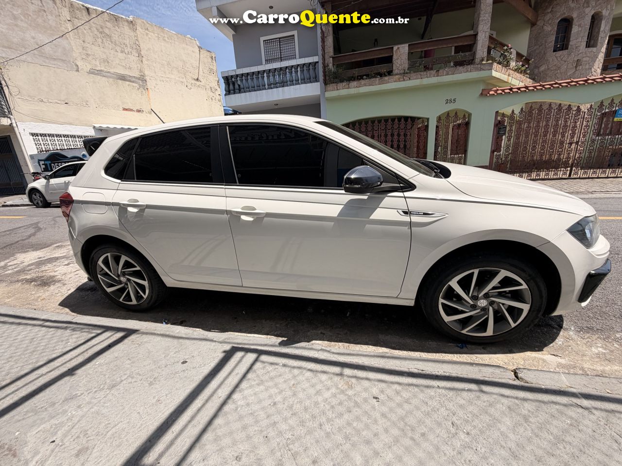 VOLKSWAGEN   POLO HIGHLINE 200 TSI 1.0 FLEX 12V AUT.   BRANCO 2019 1.0 FLEX - Loja