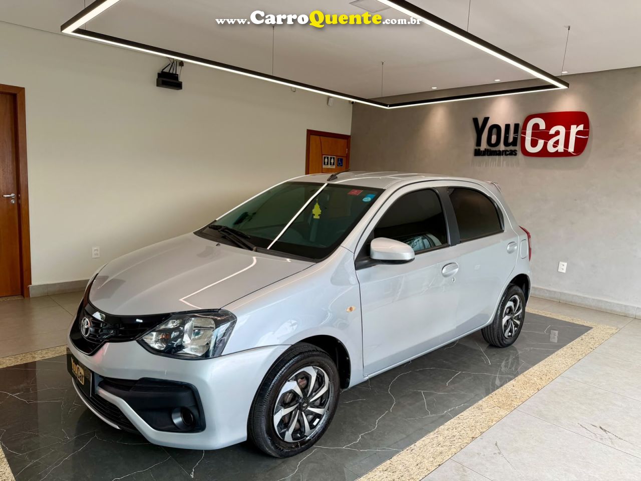 TOYOTA   ETIOS X 1.3 FLEX 16V 5P AUT.   PRATA 2019 1.3 FLEX - Loja
