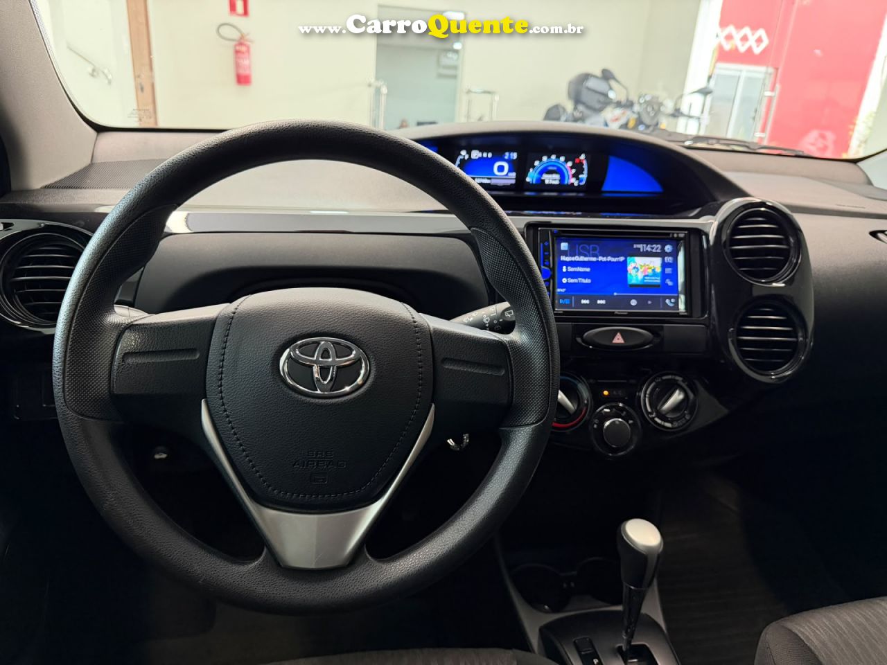 TOYOTA   ETIOS X 1.3 FLEX 16V 5P AUT.   PRATA 2019 1.3 FLEX - Loja