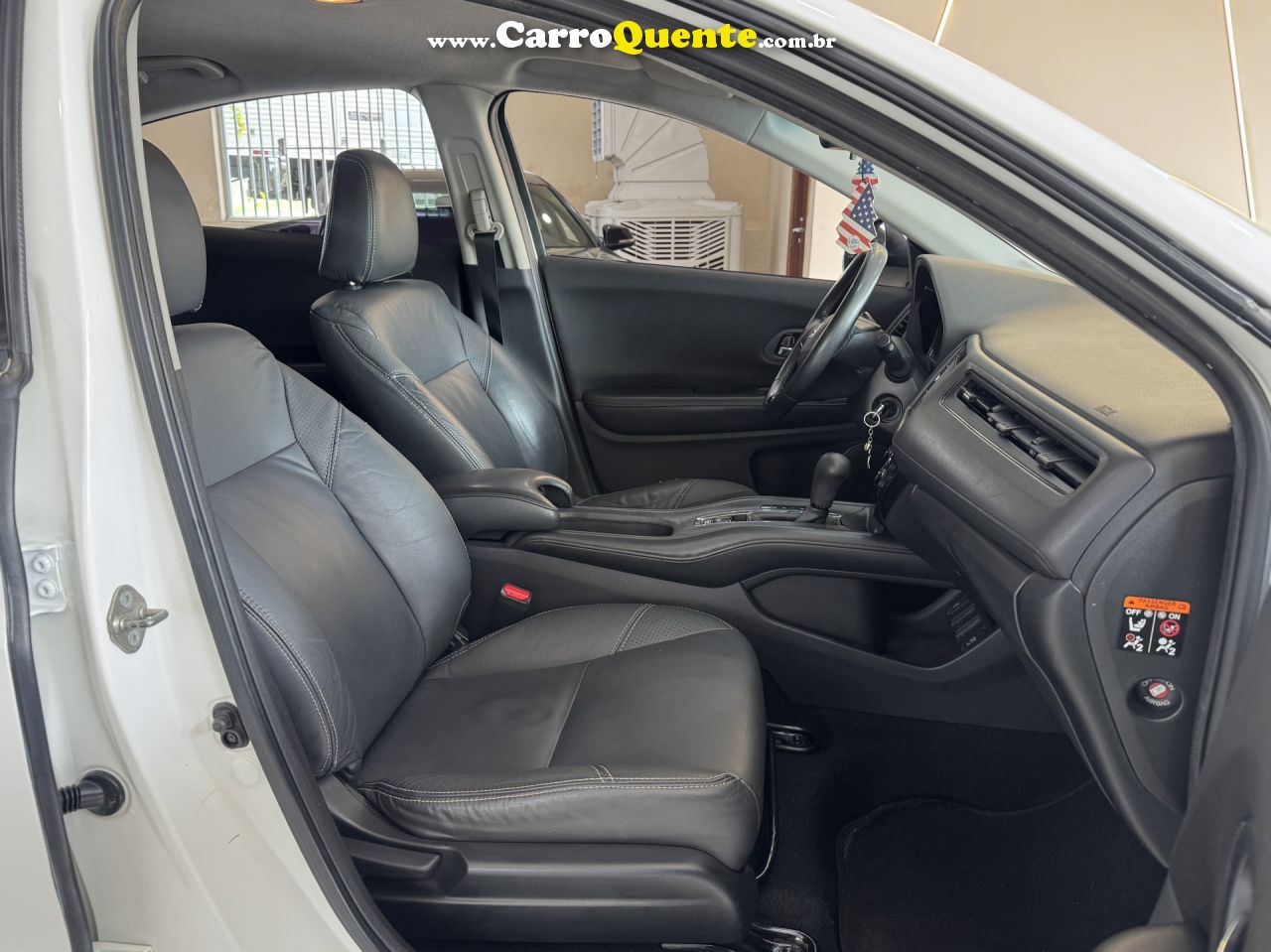 HONDA   HR-V LX 1.8 FLEXONE 16V 5P AUT.   BRANCO 2015 1.8 GASOLINA - Loja