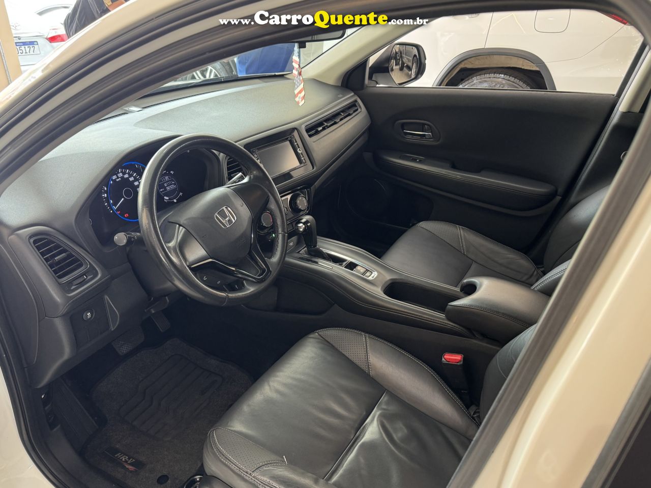 HONDA   HR-V LX 1.8 FLEXONE 16V 5P AUT.   BRANCO 2015 1.8 GASOLINA - Loja