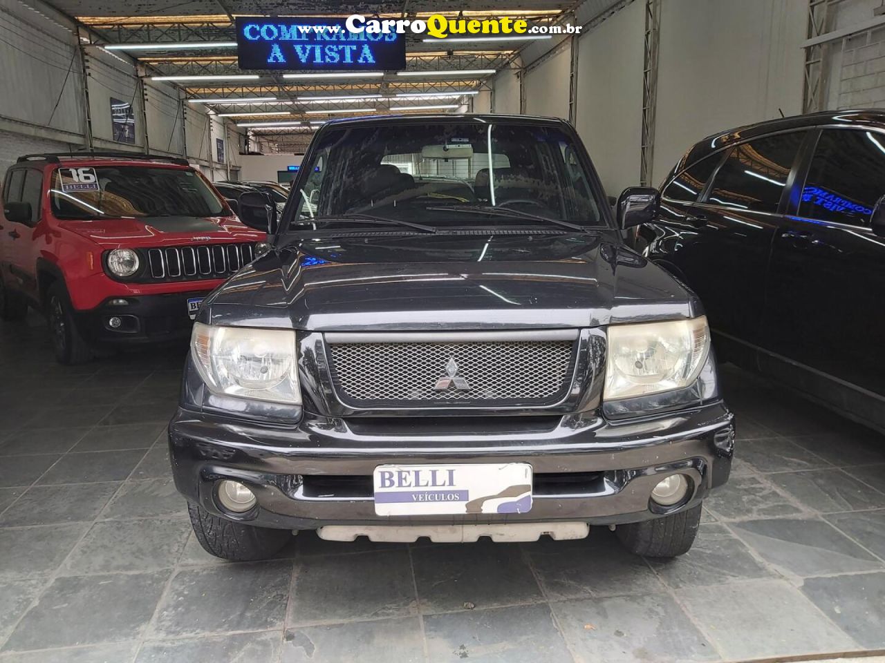MITSUBISHI   PAJERO TR4 2.0 2.0 FLEX 16V 4X4 AUT.   PRETO 2006 2.0 GASOLINA - Loja