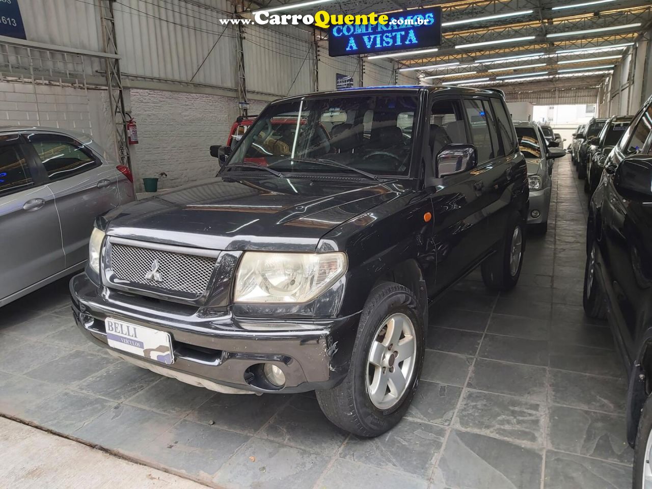 MITSUBISHI   PAJERO TR4 2.0 2.0 FLEX 16V 4X4 AUT.   PRETO 2006 2.0 GASOLINA - Loja