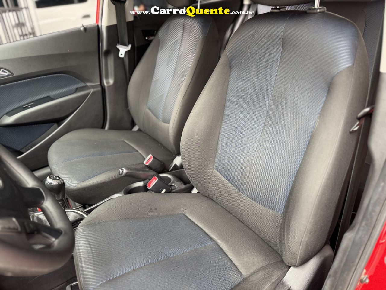 HYUNDAI   HB20 C.C.PLUSC.STYLE 1.6 FLEX 16V MEC.   VERMELHO 2015 1.6 FLEX - Loja
