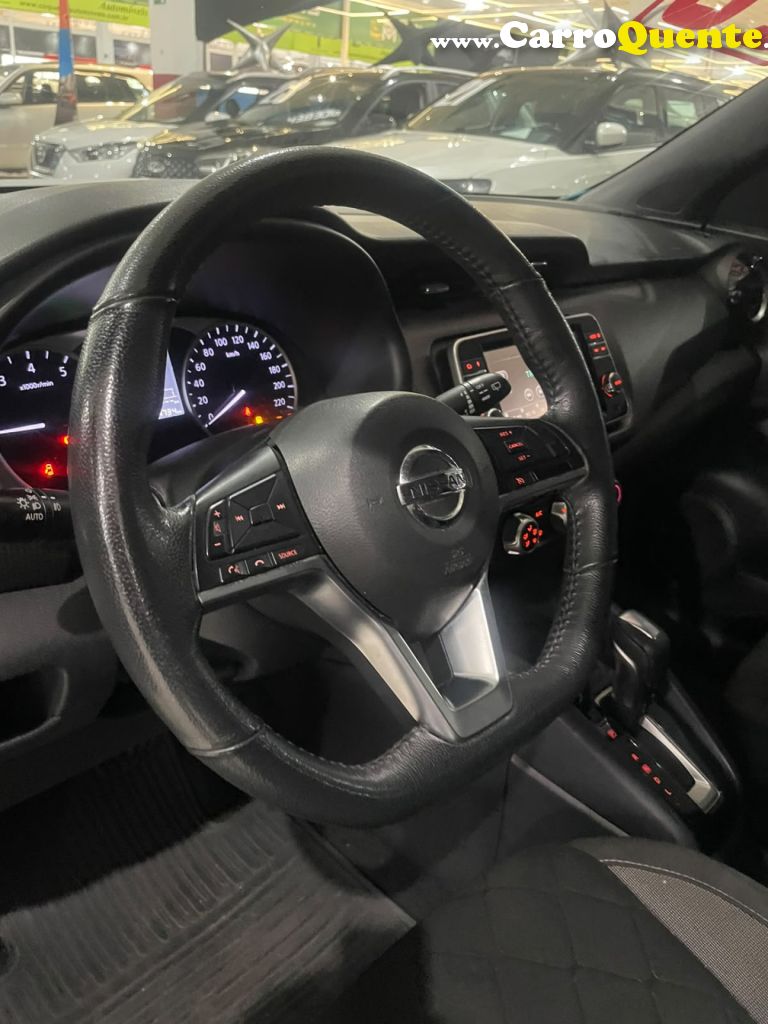 NISSAN   KICKS SV 1.6 16V FLEXSTAR 5P AUT.   PRATA 2020 1.6 GASOLINA - Loja