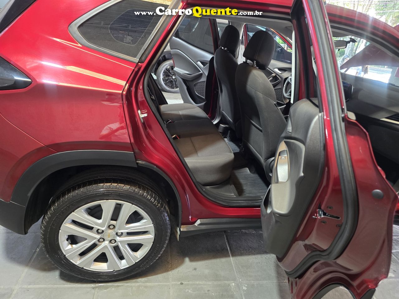 CHEVROLET   TRACKER 1.0 TURBO 12V FLEX AUT.    VERMELHO 2026 1.0 FLEX - Loja