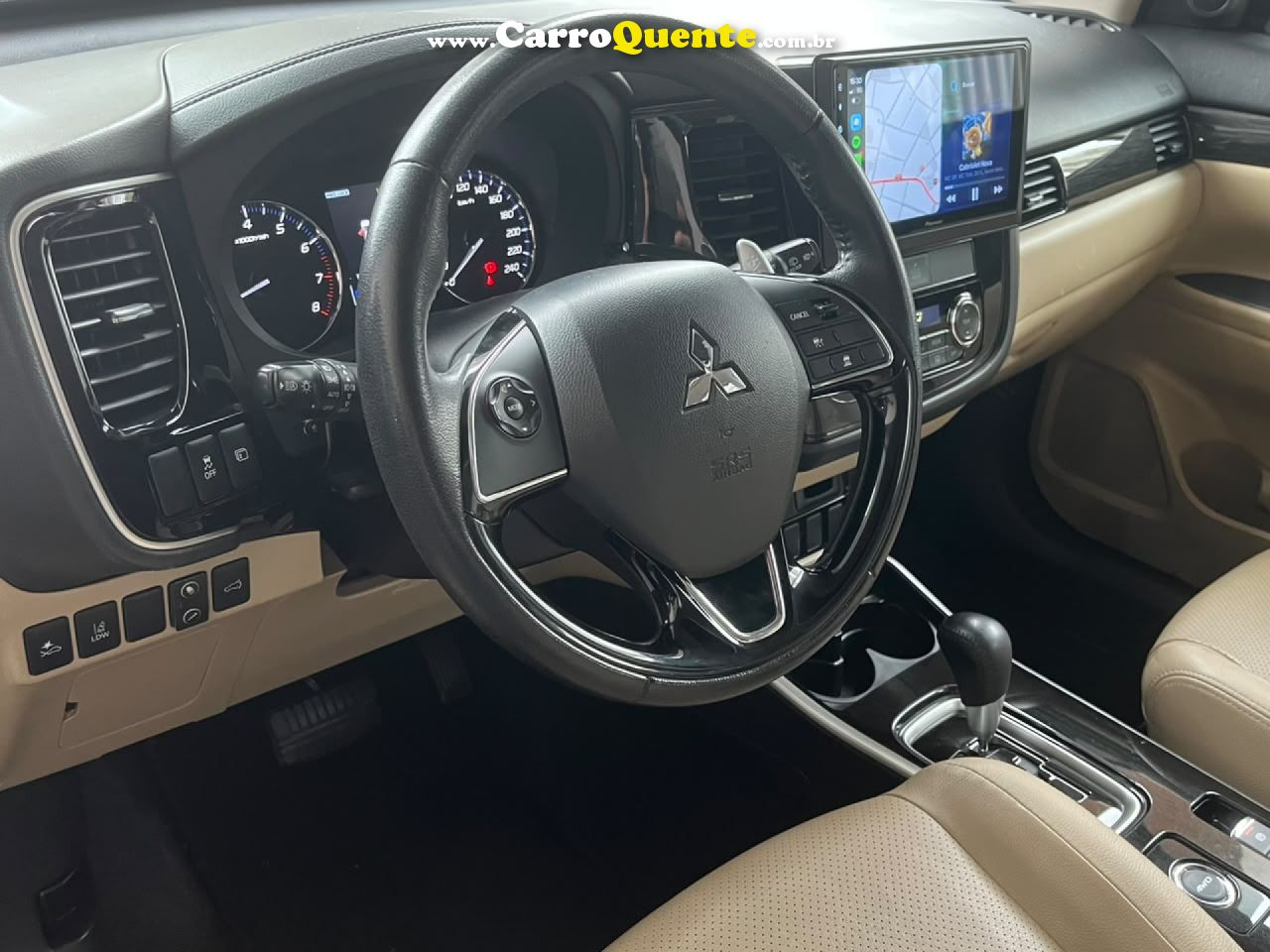 MITSUBISHI   OUTLANDER GT BLINDADA 7 LUGARES EM EXCELENTE ESTADO GERAL   PRETO 2018 3.0 FLEX - Loja