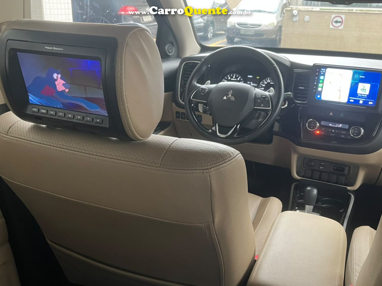 MITSUBISHI   OUTLANDER GT BLINDADA 7 LUGARES EM EXCELENTE ESTADO GERAL   PRETO 2018 3.0 FLEX - Loja