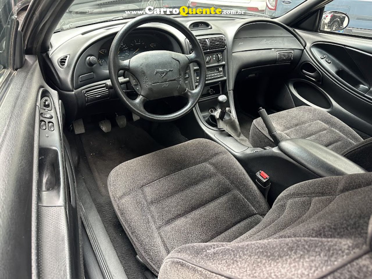 FORD   MUSTANG 3.8 V6   PRETO 1995 3.8 GASOLINA - Loja