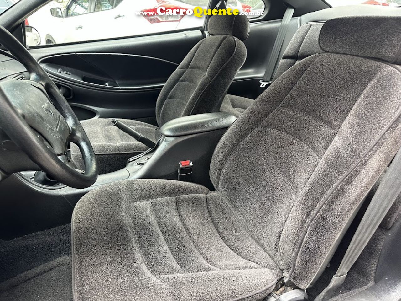 FORD   MUSTANG 3.8 V6   PRETO 1995 3.8 GASOLINA - Loja