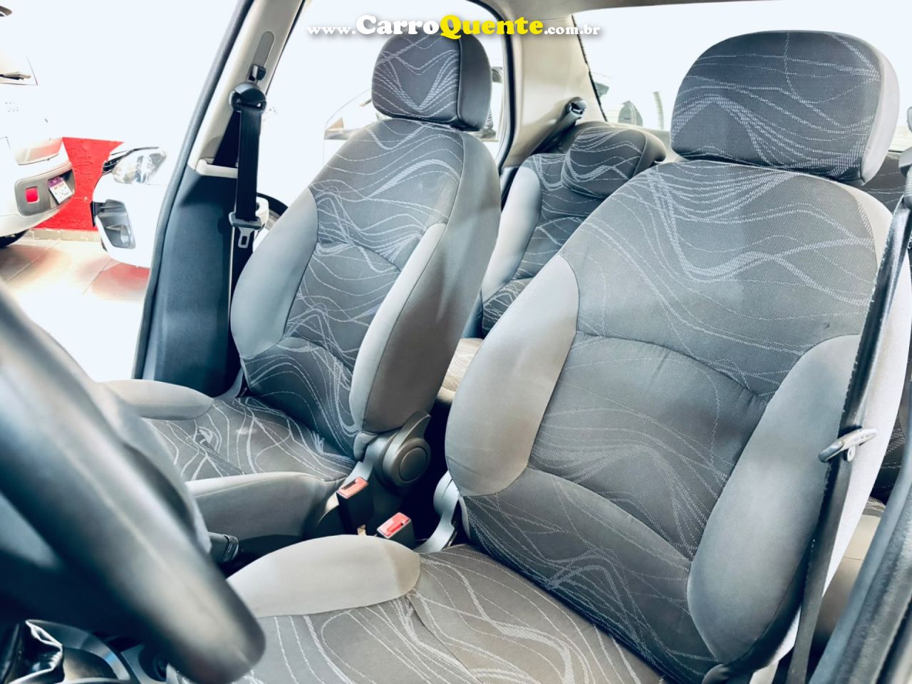 FIAT   SIENA EL 1.4 MPI FIRE FLEX 8V 4P   PRATA 2013 1.4 FLEX - Loja
