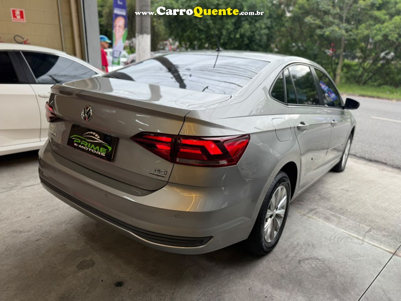 VOLKSWAGEN   VIRTUS 1.6 MSI FLEX 16V 4P AUT.   PRATA 2019 1.6 FLEX - Loja