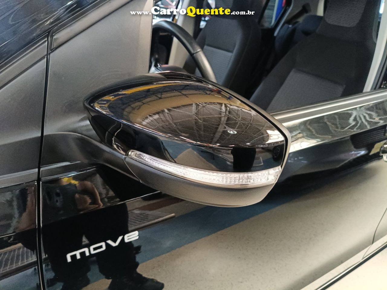 VOLKSWAGEN UP 1.0 MPI MOVE UP 12V 2019 - Loja