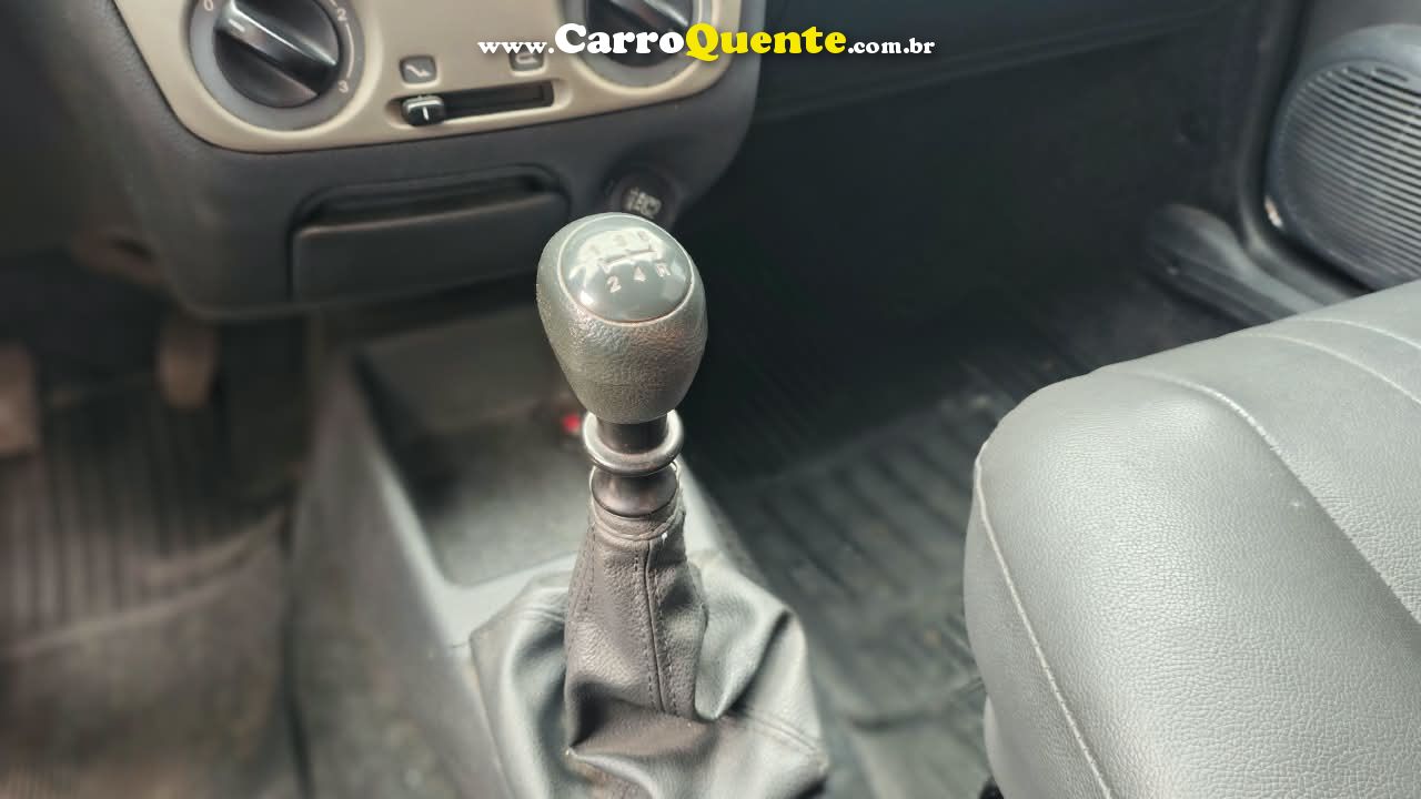 FIAT STRADA 1.4 MPI FIRE CS 8V 2012 - Loja