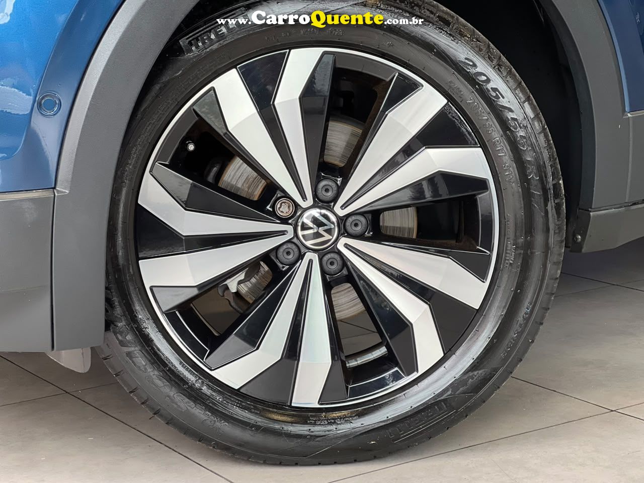 VOLKSWAGEN T-CROSS 1.4 250 TSI TOTAL HIGHLINE 2023 - Loja