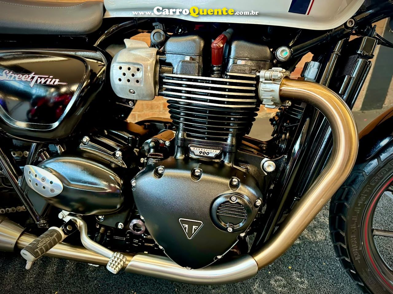 TRIUMPH STREET TWIN 2019 - Loja