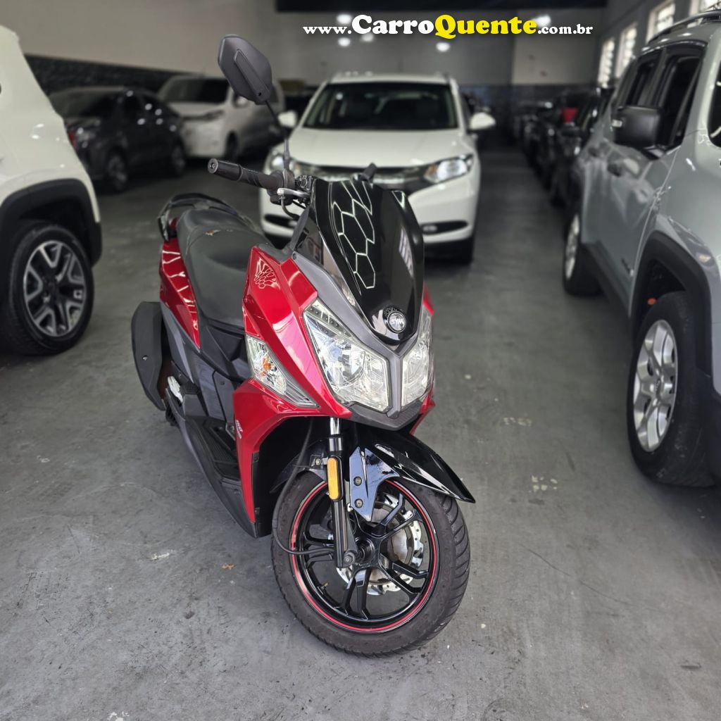 DAFRA CRUISYM 150 2022 - Loja