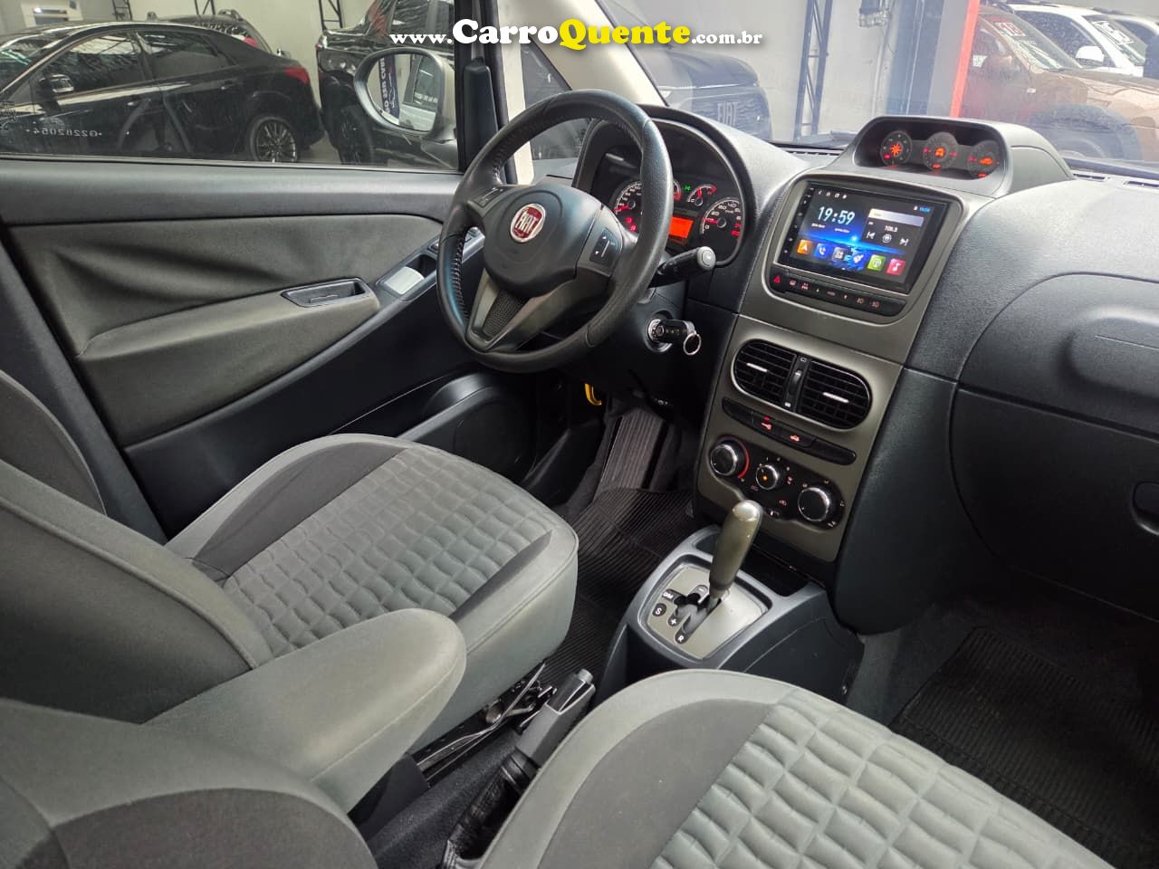 FIAT IDEA 1.8 MPI ADVENTURE 16V 2016 - Loja