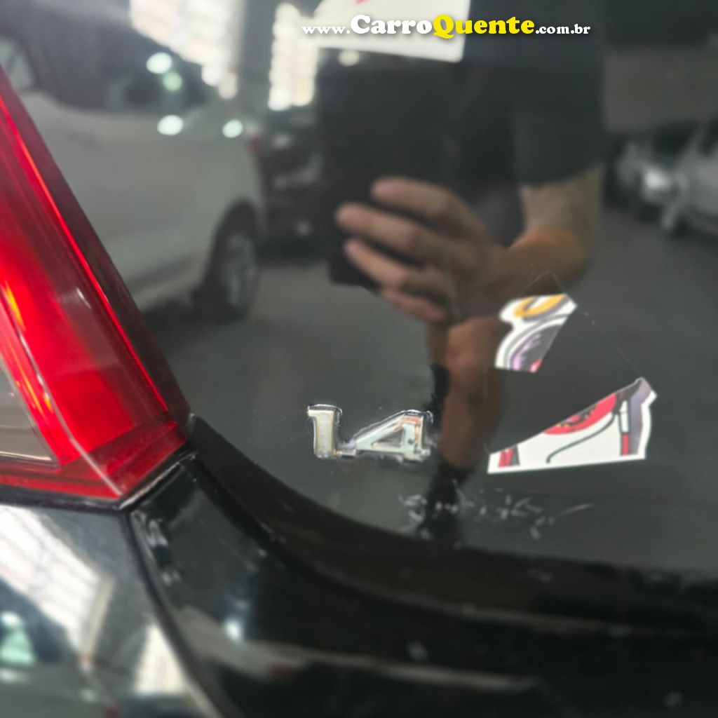 CHEVROLET ONIX 1.4 MPFI LT 8V 2014 - Loja