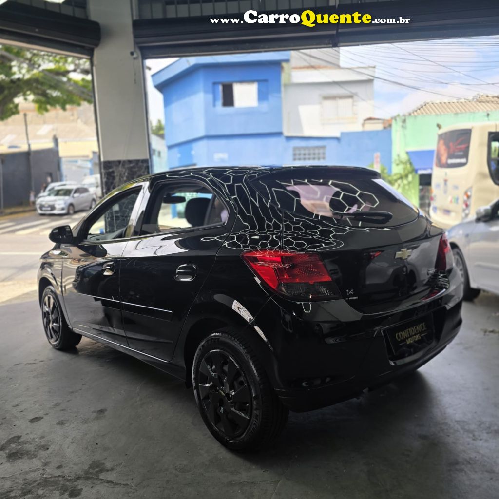 CHEVROLET ONIX 1.4 MPFI LT 8V 2014 - Loja