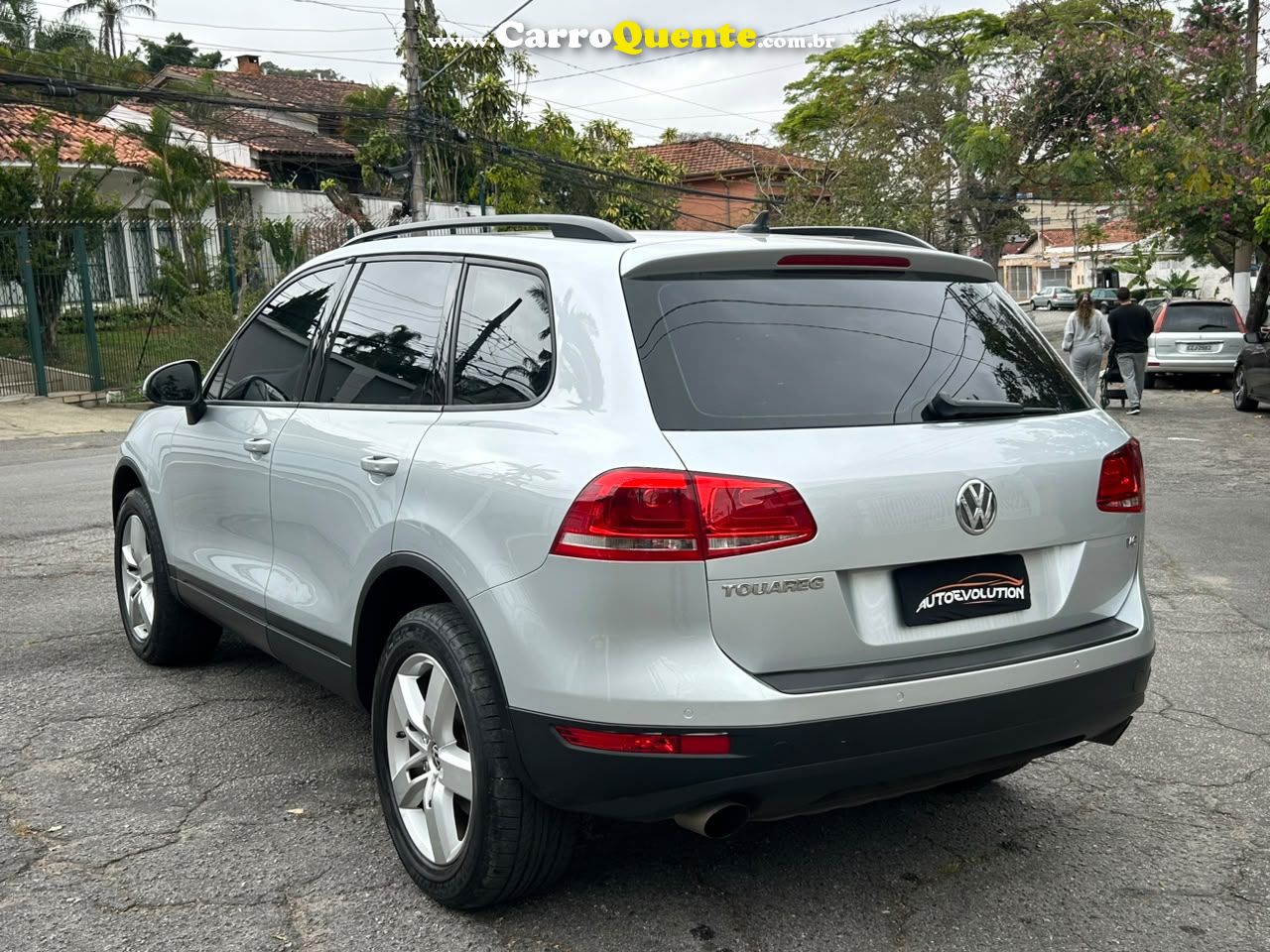 VOLKSWAGEN 2014 - Loja