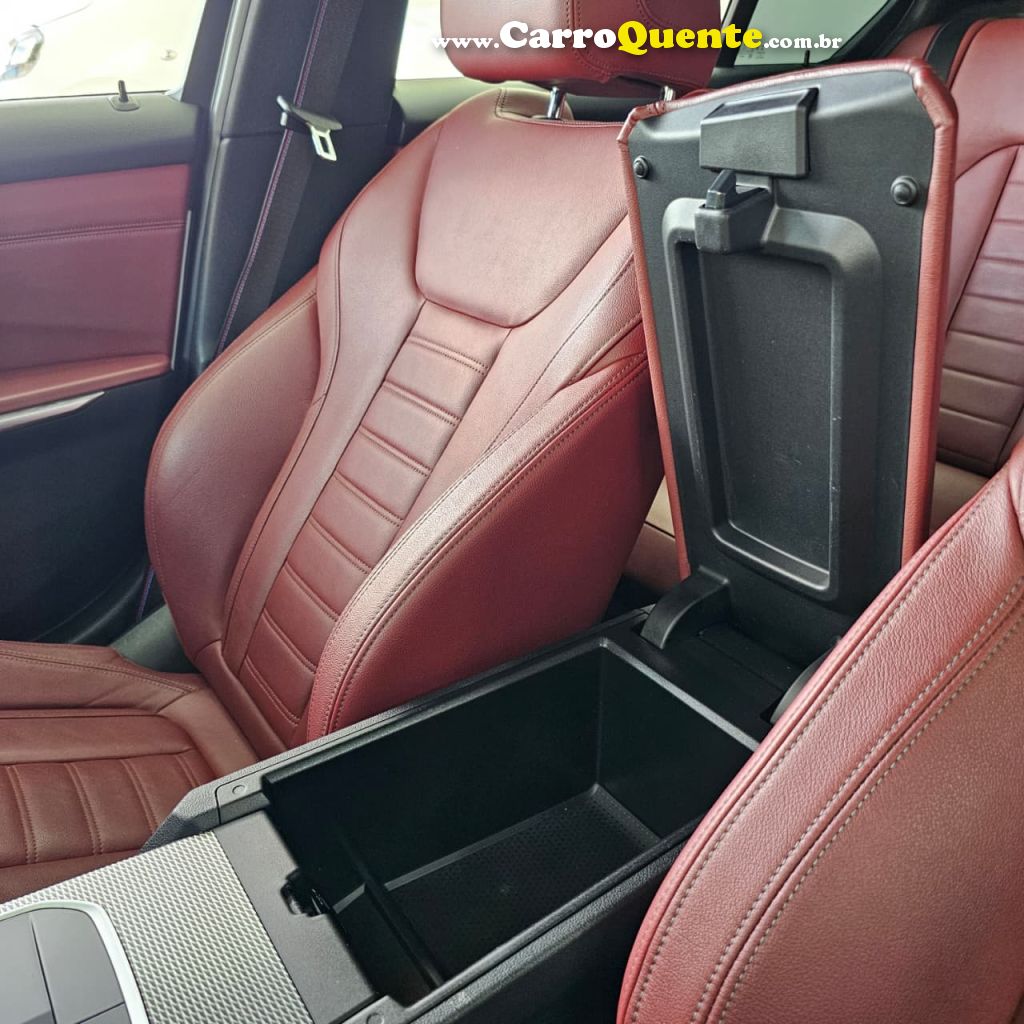 BMW 320i 2.0 16V TURBO M SPORT 2022 - Loja