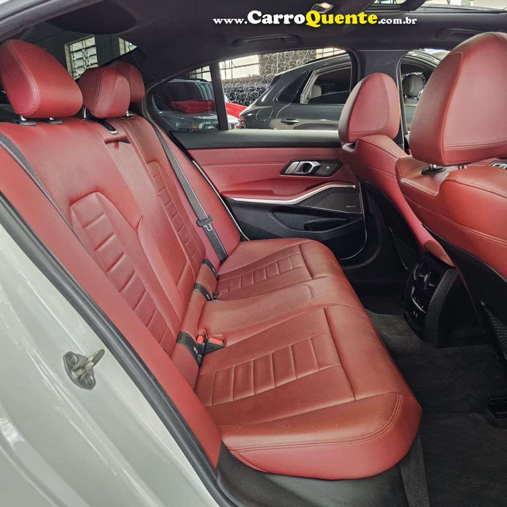 BMW 320i 2.0 16V TURBO M SPORT 2022 - Loja