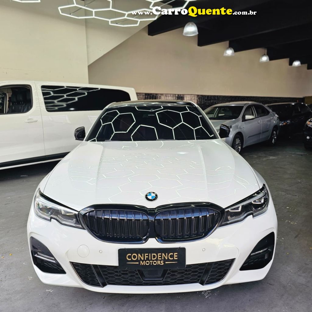 BMW 320i 2.0 16V TURBO M SPORT 2022 - Loja