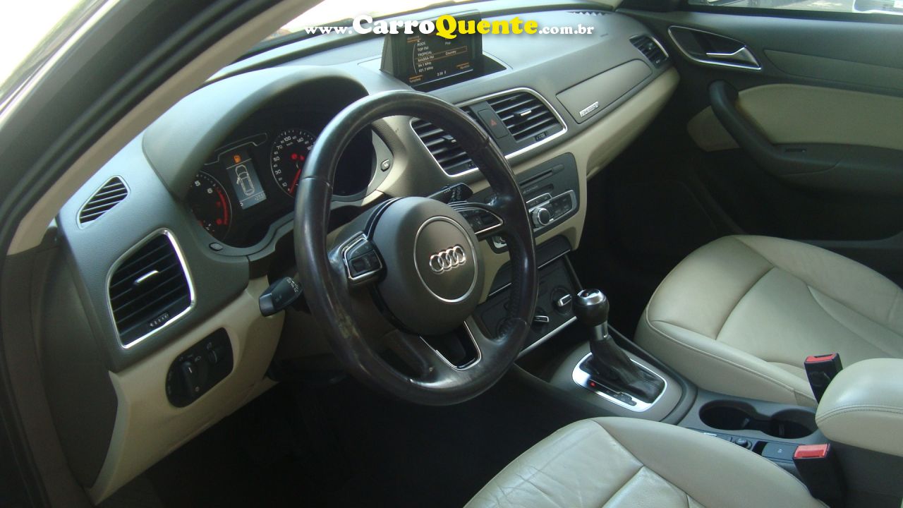AUDI Q3 2.0 TFSI ATTRACTION QUATTRO 2015 - Loja