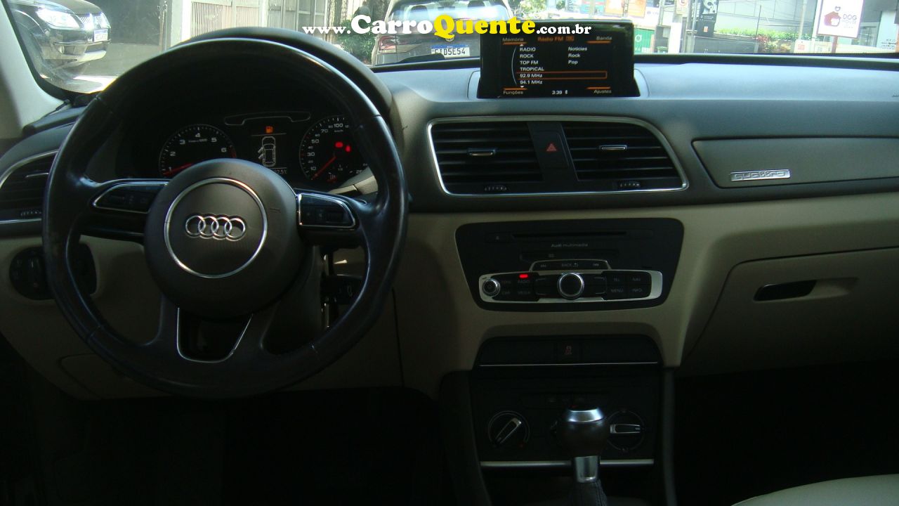 AUDI Q3 2.0 TFSI ATTRACTION QUATTRO 2015 - Loja