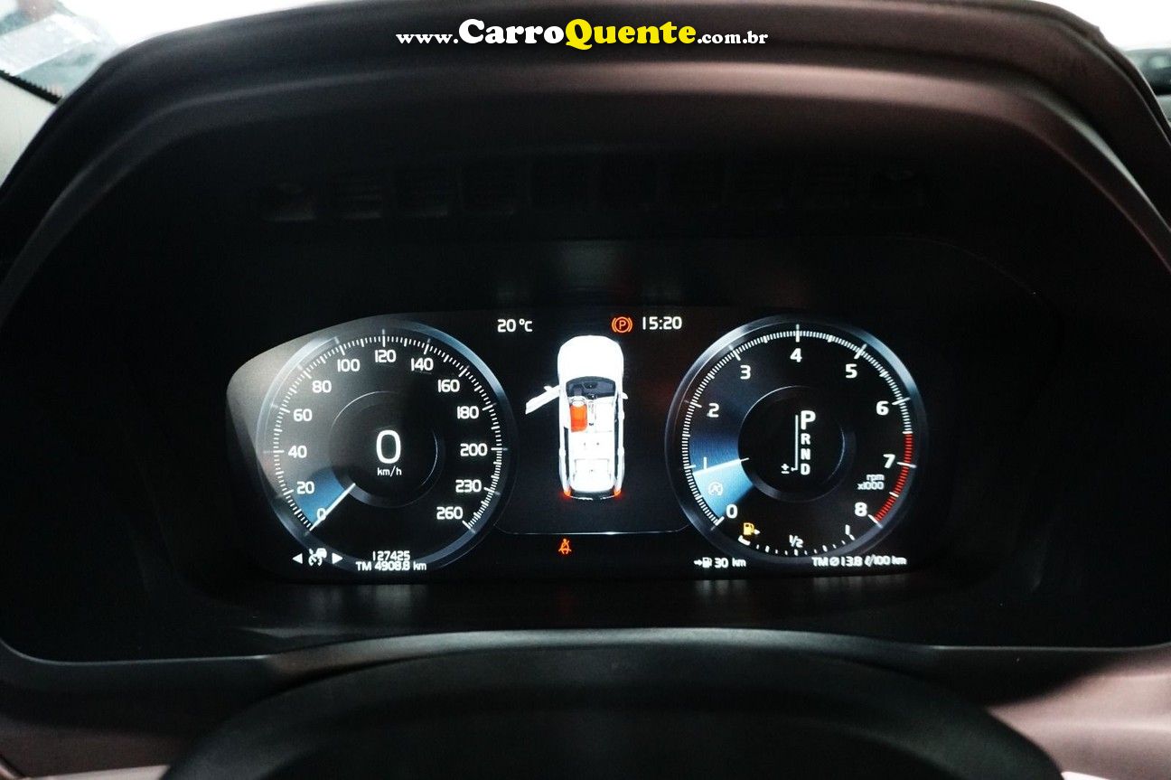 VOLVO XC90 2.0 T6 MOMENTUM AWD 2016 - Loja