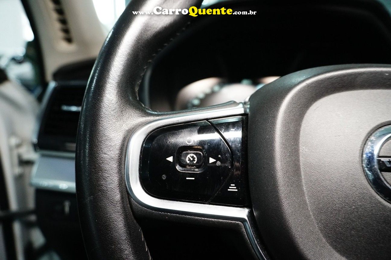 VOLVO XC90 2.0 T6 MOMENTUM AWD 2016 - Loja