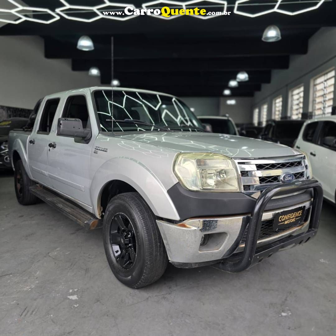 FORD RANGER 2.3 XLT 16V 4X2 CD 2012 - Loja