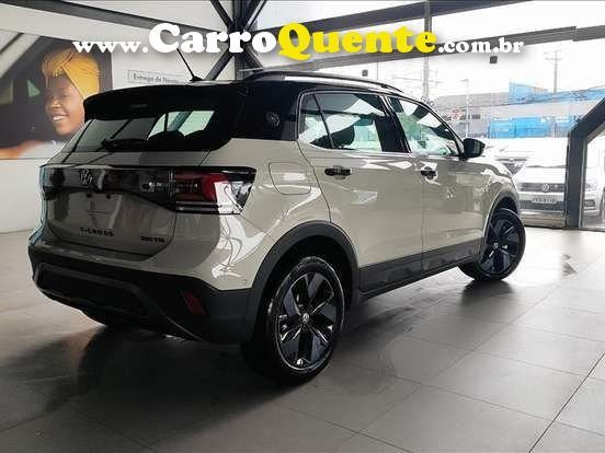 VOLKSWAGEN T-CROSS 1.4 250 TSI EXTREME 2026 - Loja