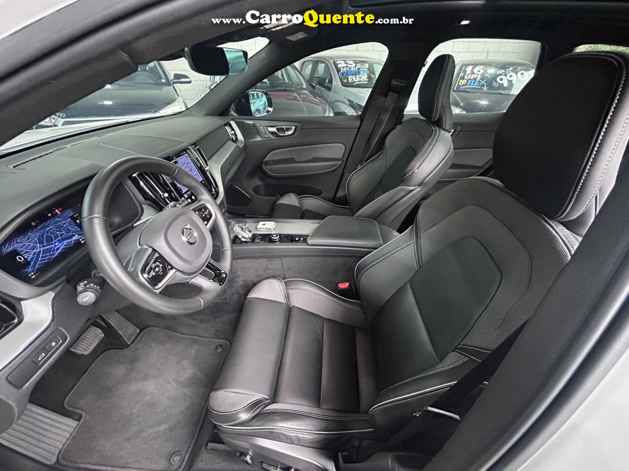 VOLVO   VOLVO XC60 T8 ULT DARK   BRANCO 2023 2.0 GASOLINA E ELÉTRICO - Loja