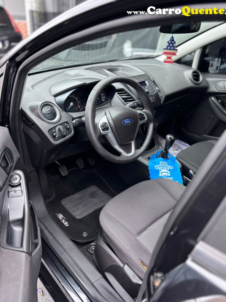 FORD   FIESTA 1.5 16V FLEX MEC. 5P   PRETO 2013 1.5 FLEX - Loja
