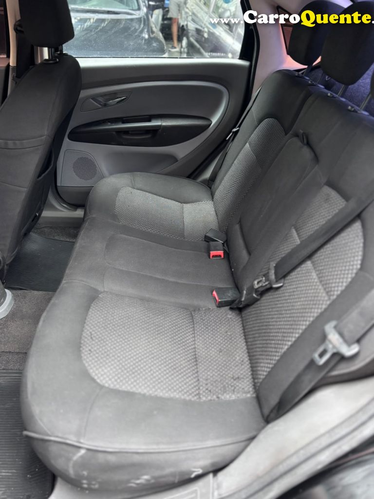 FIAT   LINEA LX 1.9 1.8 FLEX 16V 4P   PRETO 2010 1.9 FLEX - Loja