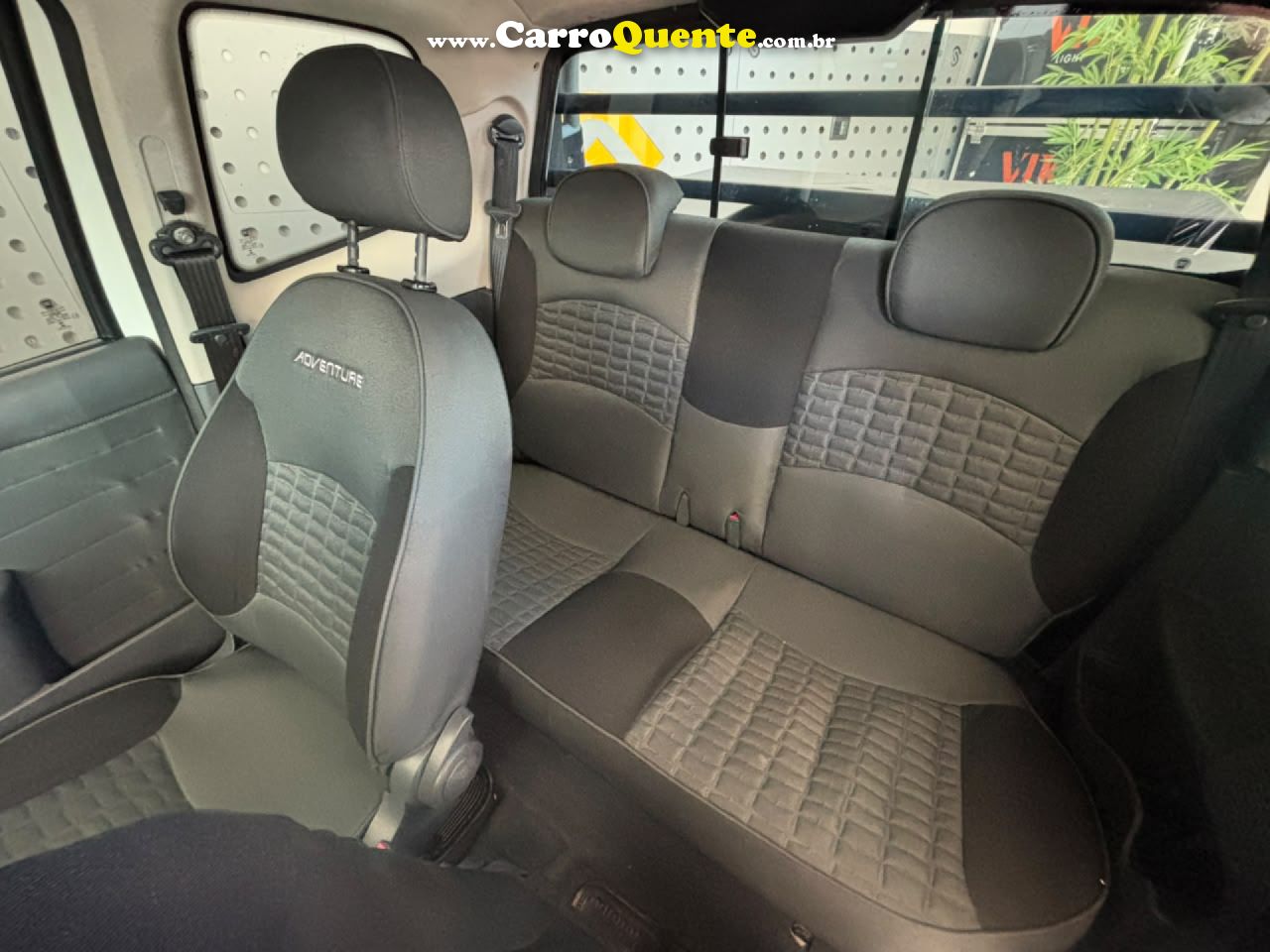 FIAT   STRADA ADVENTURE1.8 1.8 LOCKER FLEX CD   BRANCO 2013 1.8 FLEX - Loja