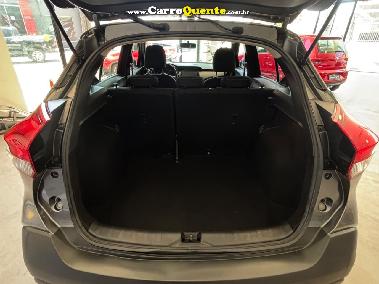 NISSAN   KICKS ACTIVE    CINZA 2021 1.6 FLEX - Loja