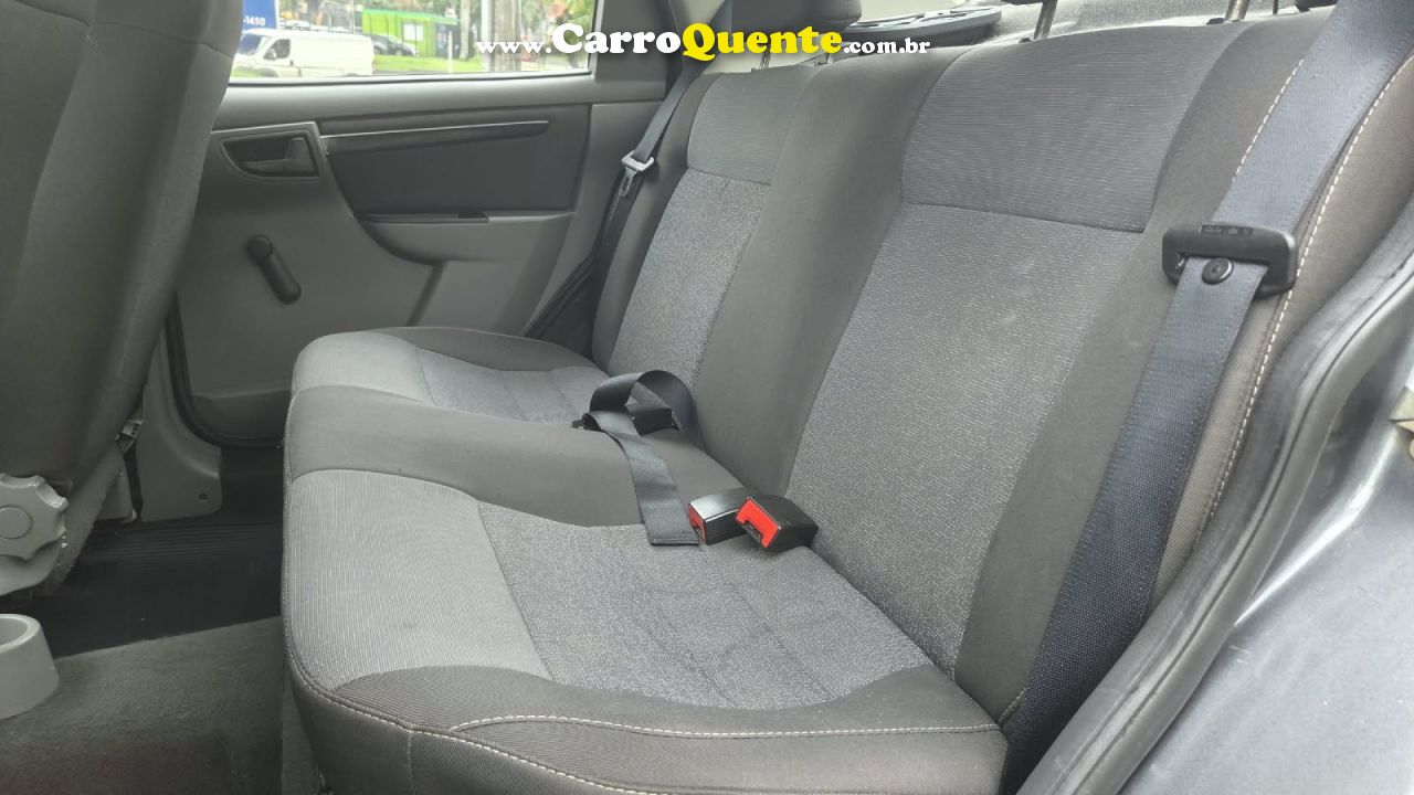 CHEVROLET   PRISMA  SED. MAXX LT 1.4 8V ECONOF. 4P   CINZA 2012 1.4 FLEX - Loja
