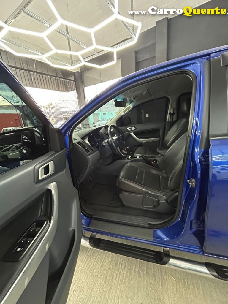 FORD   RANGER XLT 3.2 20V 4X4 CD DIESEL AUT.   AZUL 2013 3.2 DIESEL - Loja