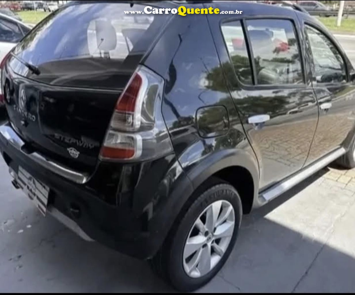 RENAULT   SANDERO STEPWAY HI-FLEX 1.6 16V 5P   PRETO 2013 1.6 FLEX - Loja