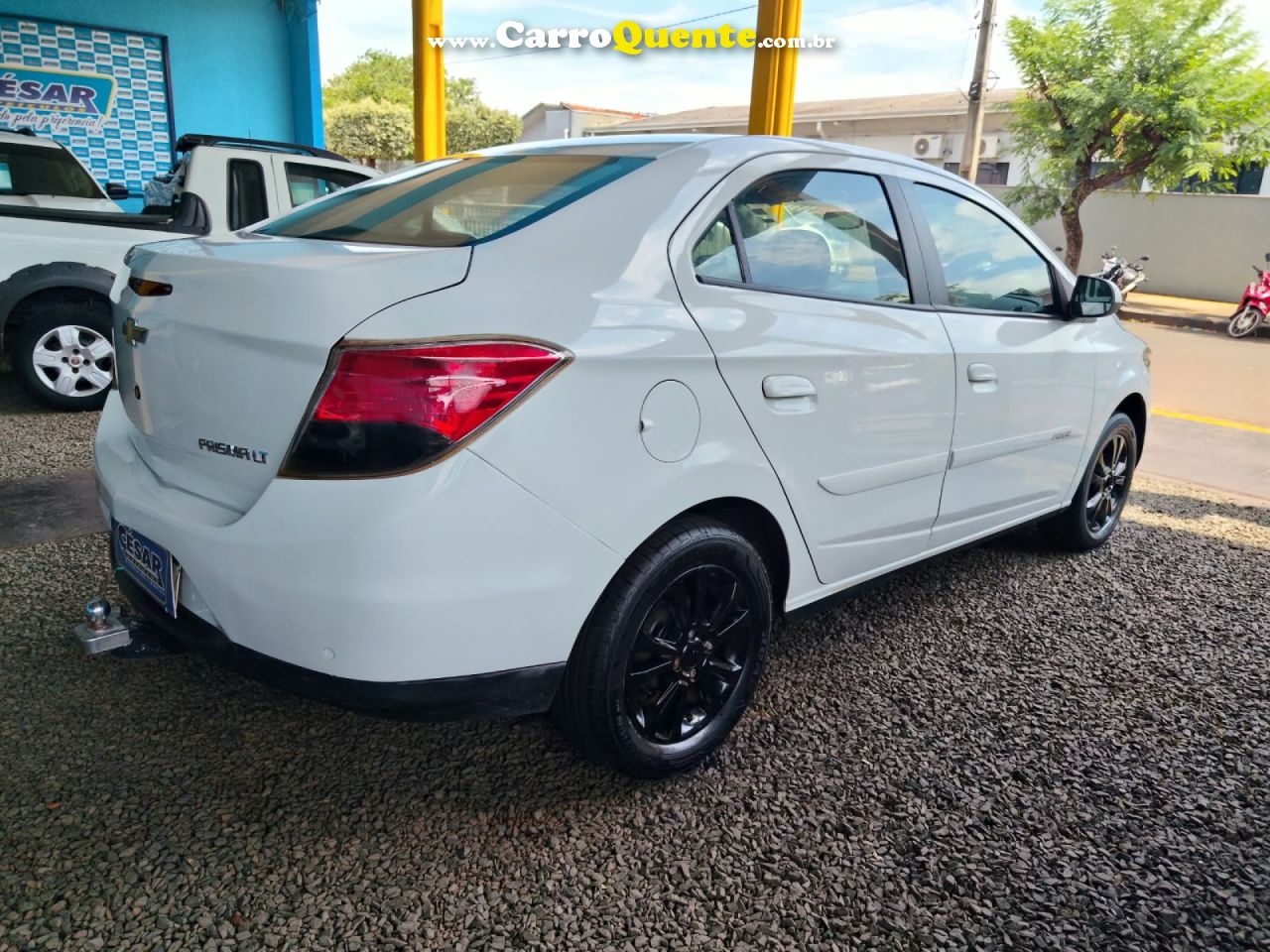 CHEVROLET   PRISMA SED. LT 1.4 8V FLEXPOWER 4P   BRANCO 2014 1.4 FLEX - Loja