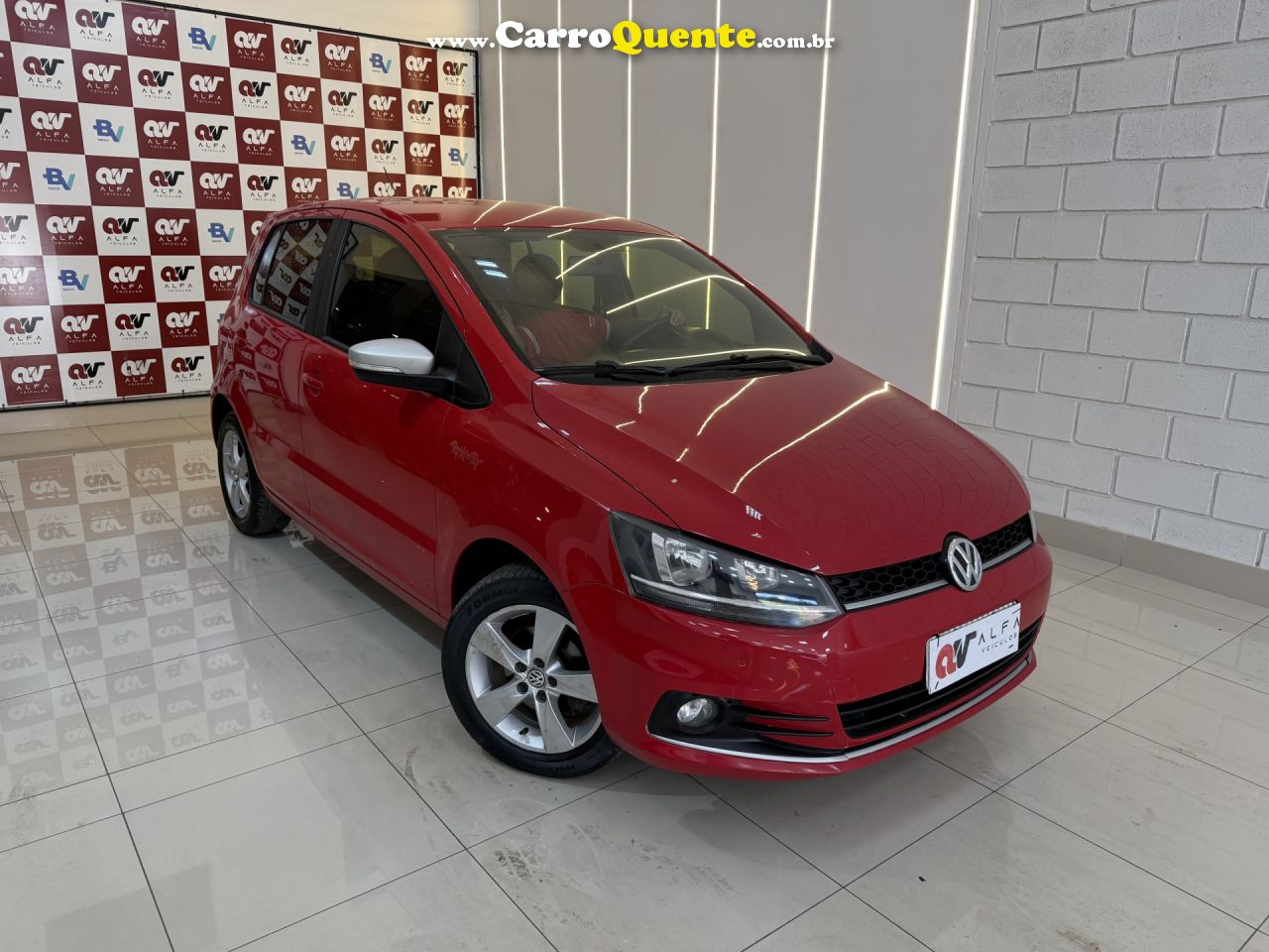 VOLKSWAGEN   FOX ROCK IN RIO 1.6 MI TOTAL FLEX 8V 5P   VERMELHO 2016 1.6 FLEX - Loja