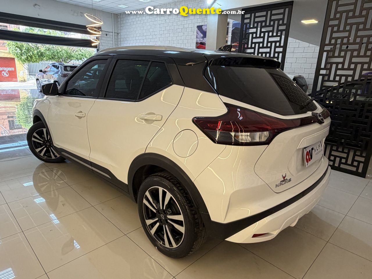 NISSAN   KICKS EXCLUSIVE 1.6 16V FLEX AUT.   BRANCO 2023 1.6 FLEX - Loja