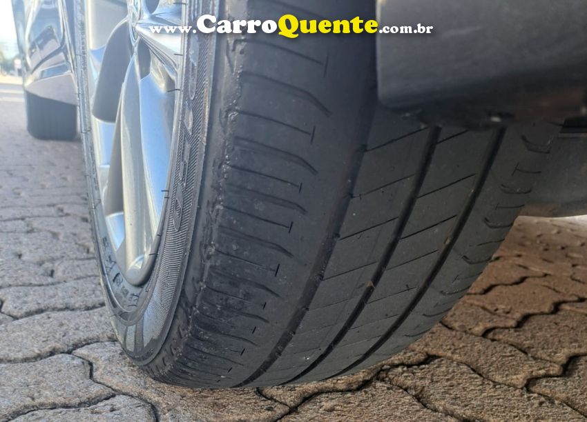 Toyota COROLLA 2.0 VVT-IE FLEX GLI DIRECT SHIFT - Loja